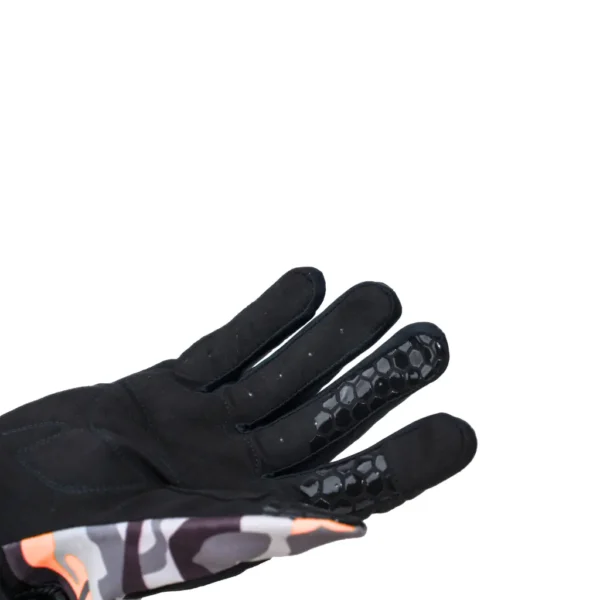 scala gloves