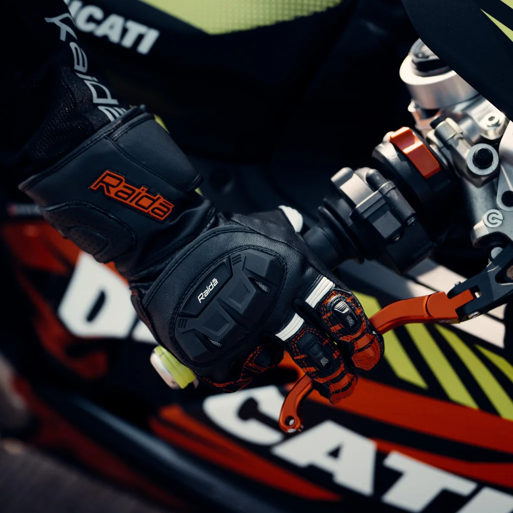 Raida AeroPrix Motorcycle Gloves | Red - Image 2